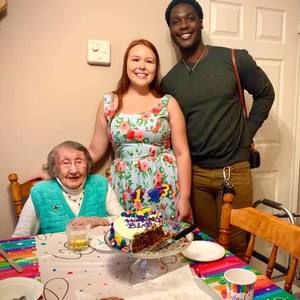 Meet your Posher, Abby